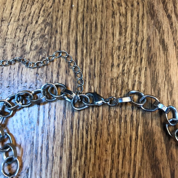 Black & Clear Beads Chunky Necklace 8"+ drop - Picture 4 of 4